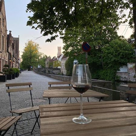 Canal Central Brugge Ngoại thất bức ảnh