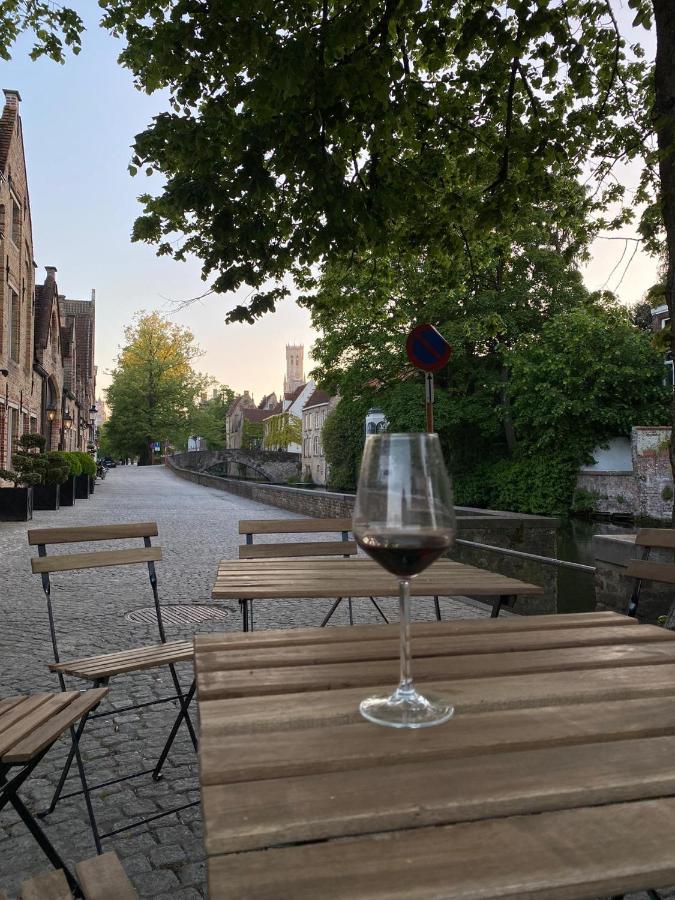 Canal Central Brugge Ngoại thất bức ảnh