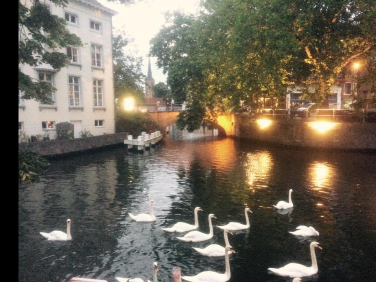 Canal Central Brugge Ngoại thất bức ảnh